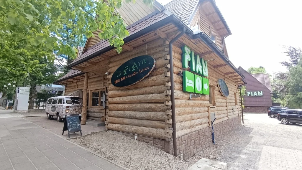La Playa Beach Bar ChillOut Lounge – Bar w Zakopanem