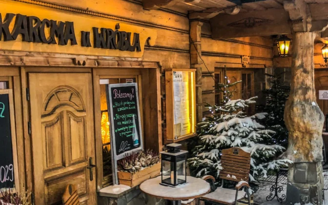 Karcma u Wróbla – Karczma regionalna w Bukowinie Tatrzańskiej