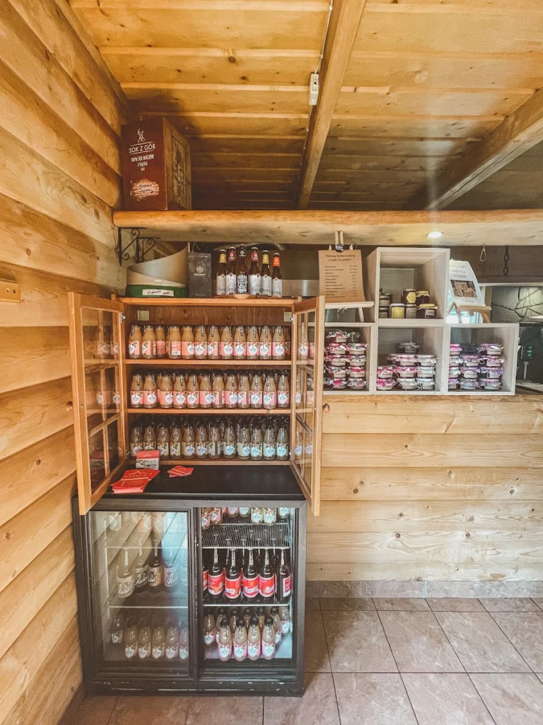 Markowa Zagroda – Restauracja w Mizernej