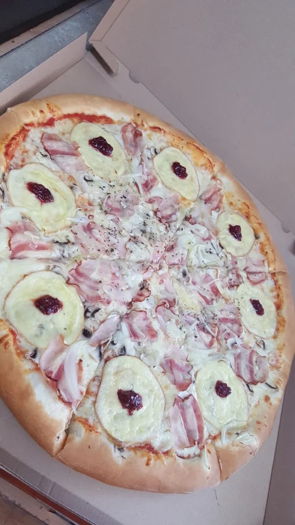 Pizzeria Staff – Burgery w Osielcu