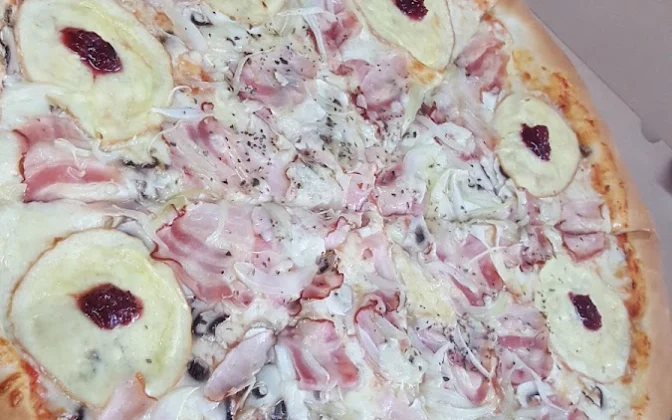 Pizzeria Staff – Burgery w Osielcu