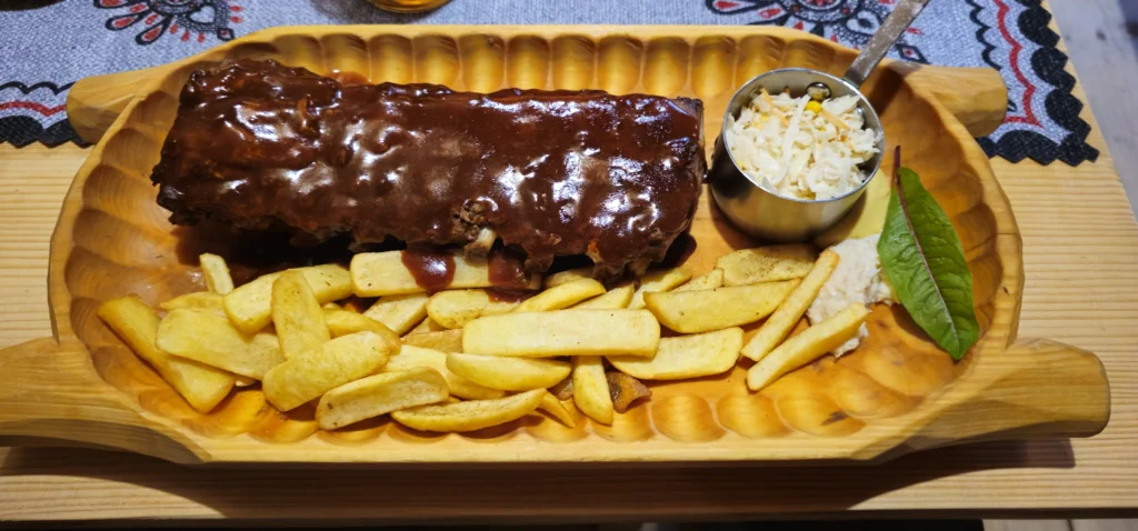 Karczma Chata Zbójnicka — zdjęcie 3