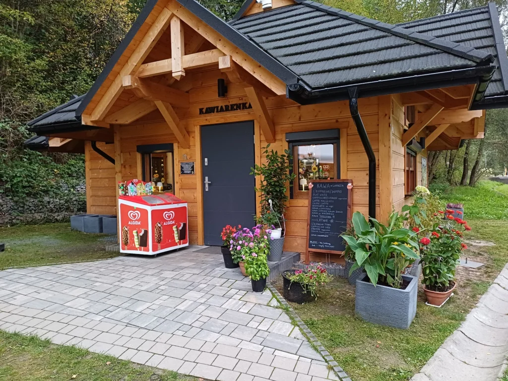 Kawiarnia na bulwarach (dawny bar U Władka) — zdjęcie 5