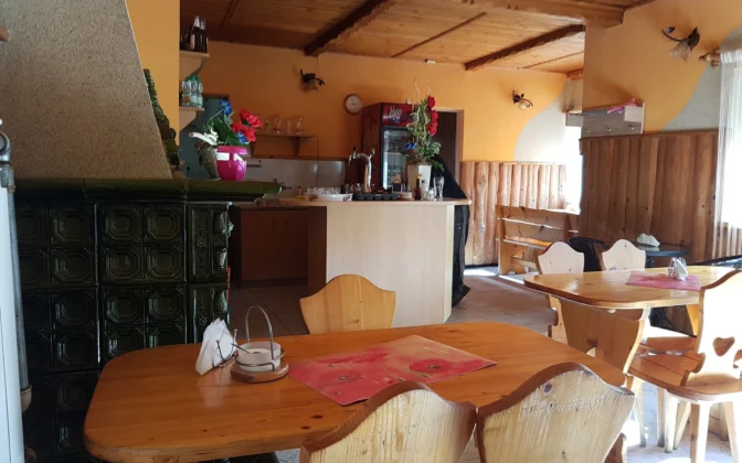 Myśliwski. Bar. Dziadkowiec W. – Restauracja w Rabce-Zdroju