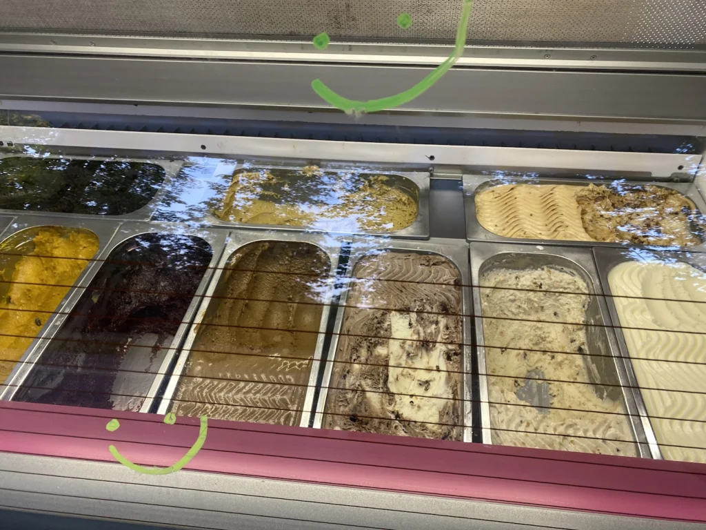 Lodowa Szafa. Prawdziwe Lody. – Restauracja w Rabce-Zdroju