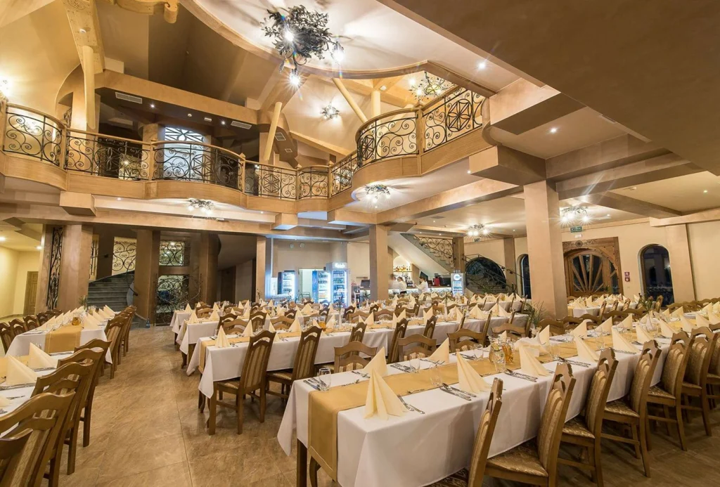 Dworek Za Gościńcem – Restauracja w Szaflarach