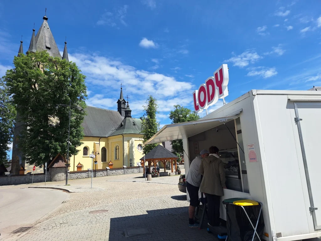 Pyszne Lody u Pyrnicki – Restauracja w Szaflarach