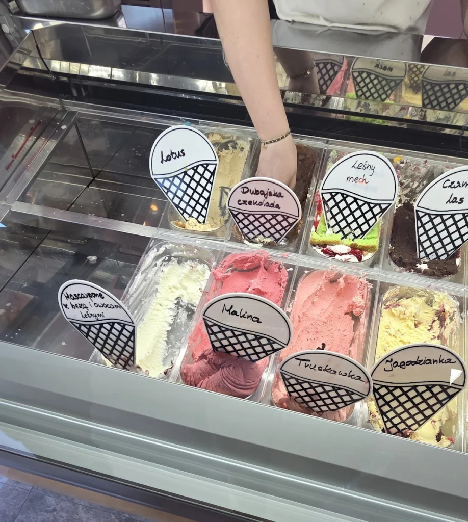Lody u Pyrnicki – Restauracja w Czarnym Dunajcu