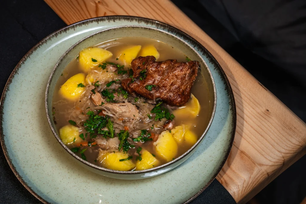 Ognisty Wdżar – Restauracja & Ognisty Lunch — zdjęcie 2