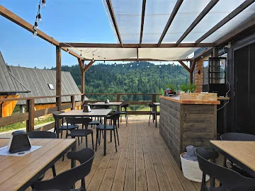 MK Foodie Falsztyn – Restauracja w Kluszkowcach