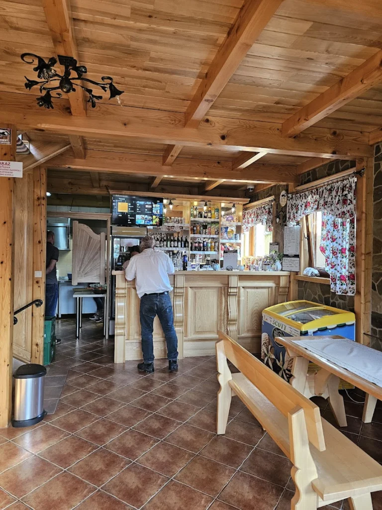 Karczma na Wygonie Sklep Spożywczy – Karczma regionalna w Czorsztynie