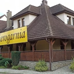Pasterniki. Zajazd. Głuc M.