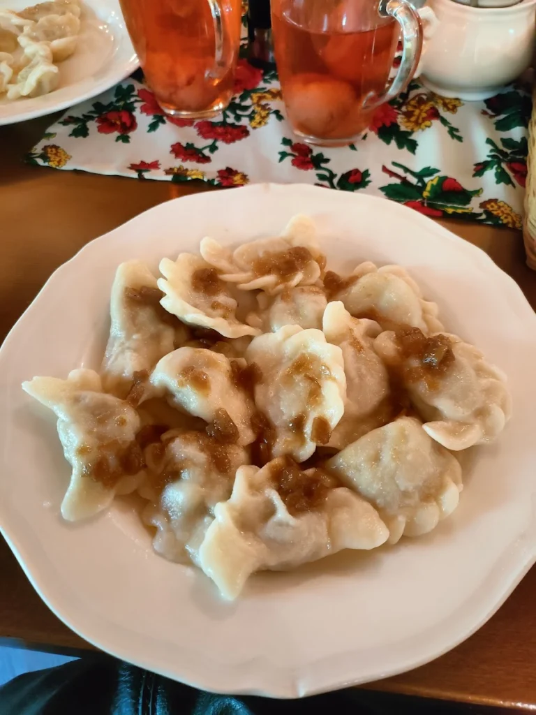 Pasterniki. Zajazd. Głuc M. — zdjęcie 2