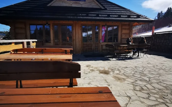 Szałas gastronomiczny – Restauracja w Czorsztynie