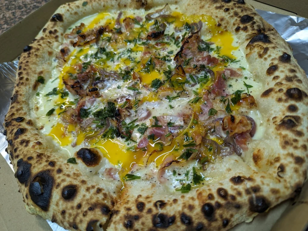 Pizza Napoletana Gourmet FoodTruck Ludźmierz — zdjęcie 2