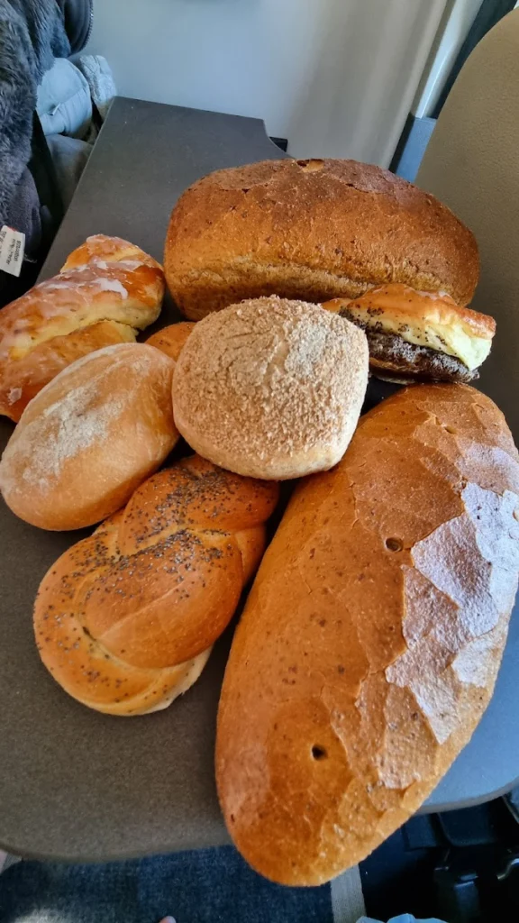 Kalata K. Piekarnia, cukiernia. Produkcja pieczywa — zdjęcie 2