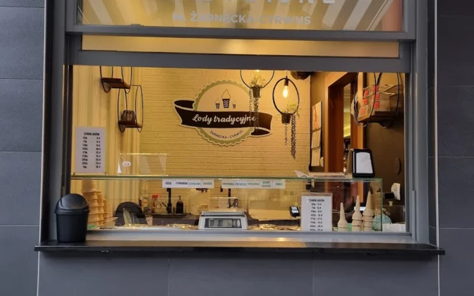 Lody Tradycyjne M.Żarnecka-Cyrwus – Restauracja w Nowym Targu