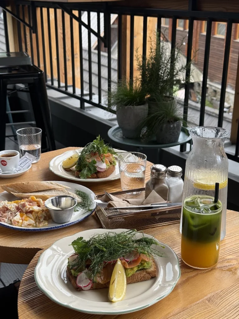 STRH Bistro Art Cafe — zdjęcie 5