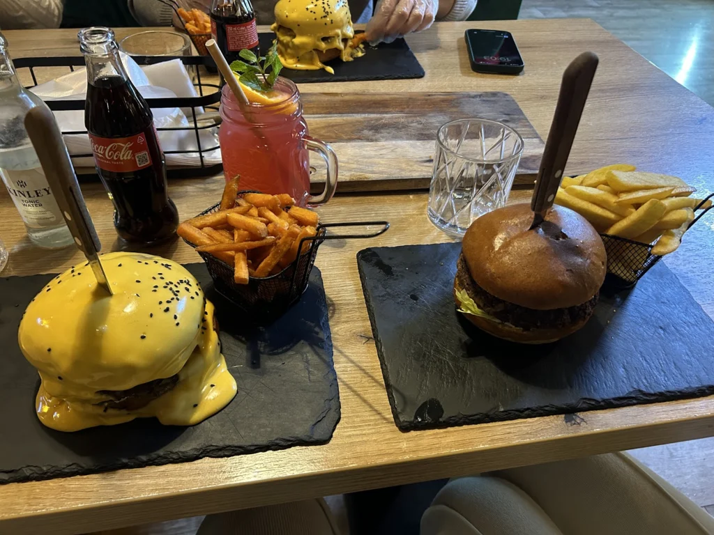 Burger i piwo Zakopane — zdjęcie 4