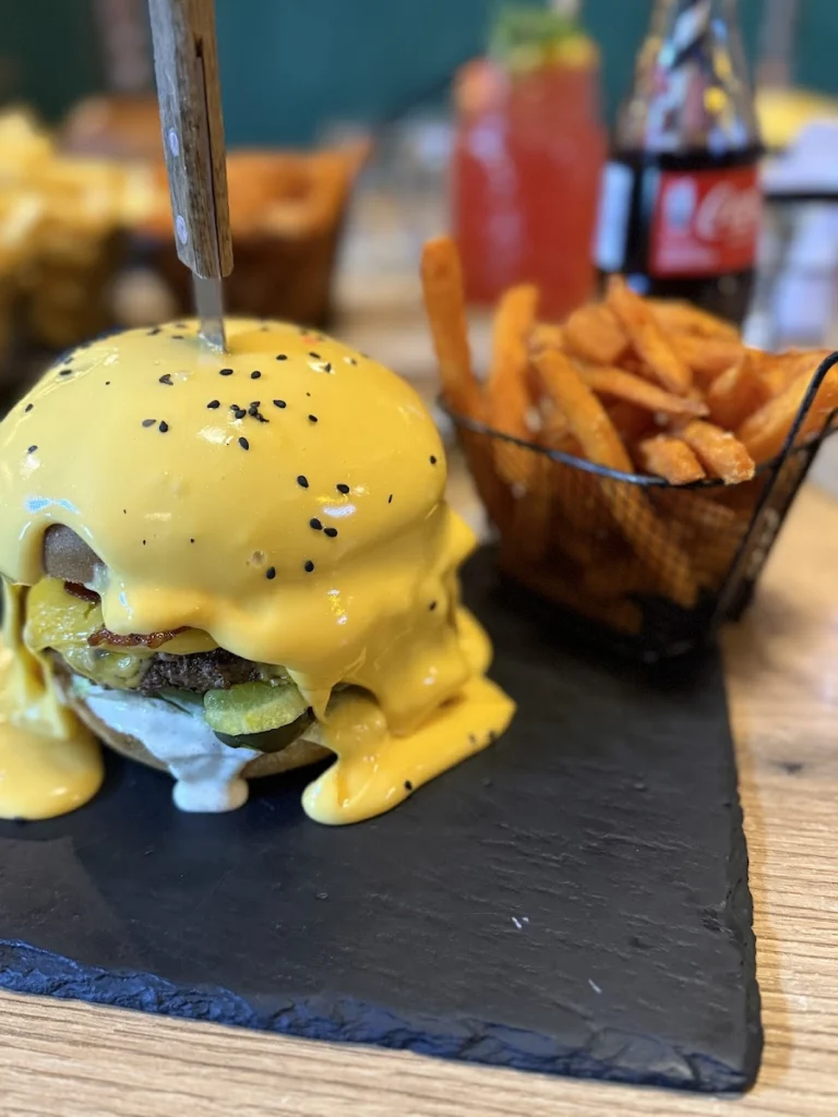 Burger i piwo Zakopane — zdjęcie 5