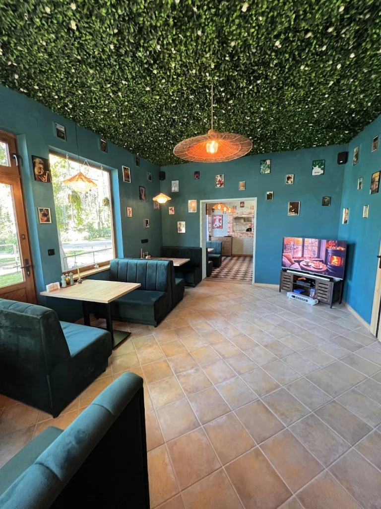 pizzeria gastro bar “POPERONKA” – Pizza w Zakopanem
