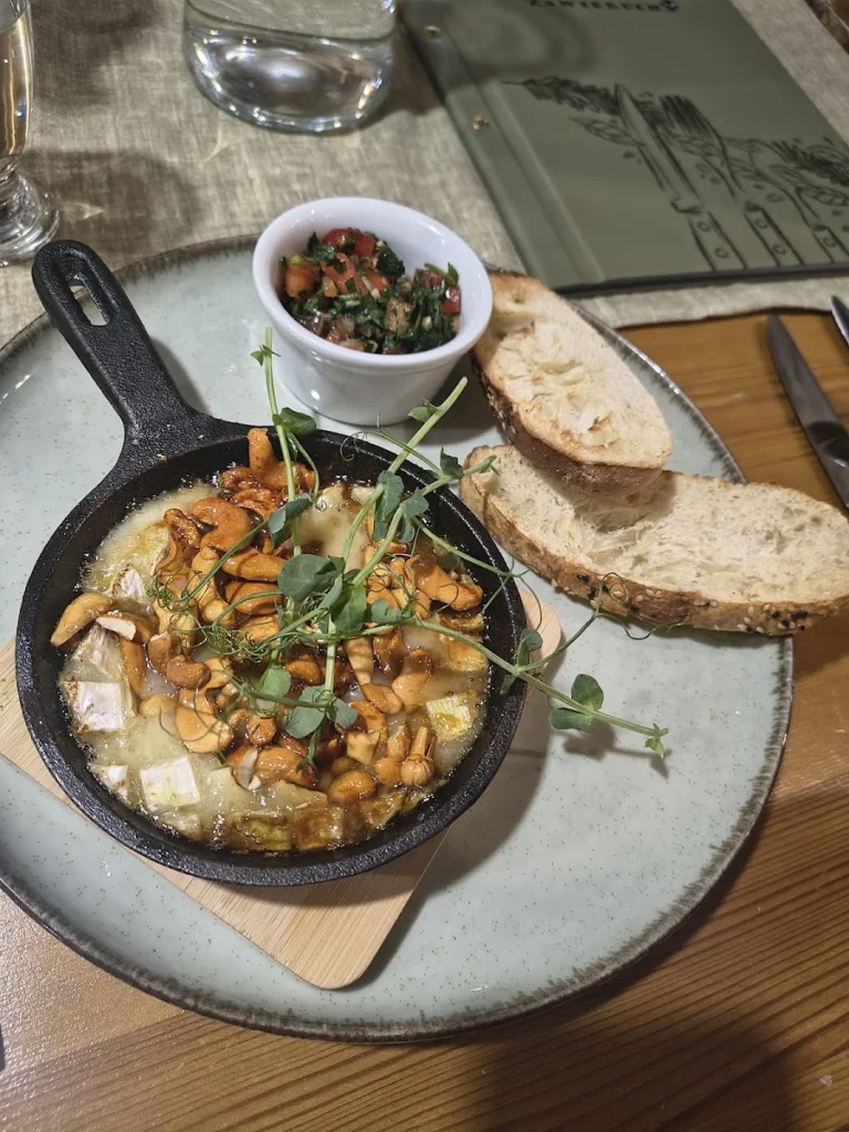 Zawierucha Restauracja Regionalna — zdjęcie 3