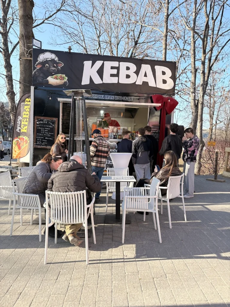DÖNER KEBAB KRAFT 'N GRILL CZARNA OWCA ZAKOPANE – Kebab w Zakopanem