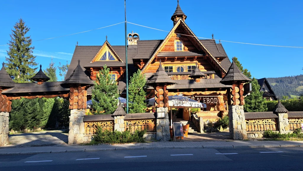 Karczma MYŚLIWSKA Dwór ŚLEBÓDY — zdjęcie 3