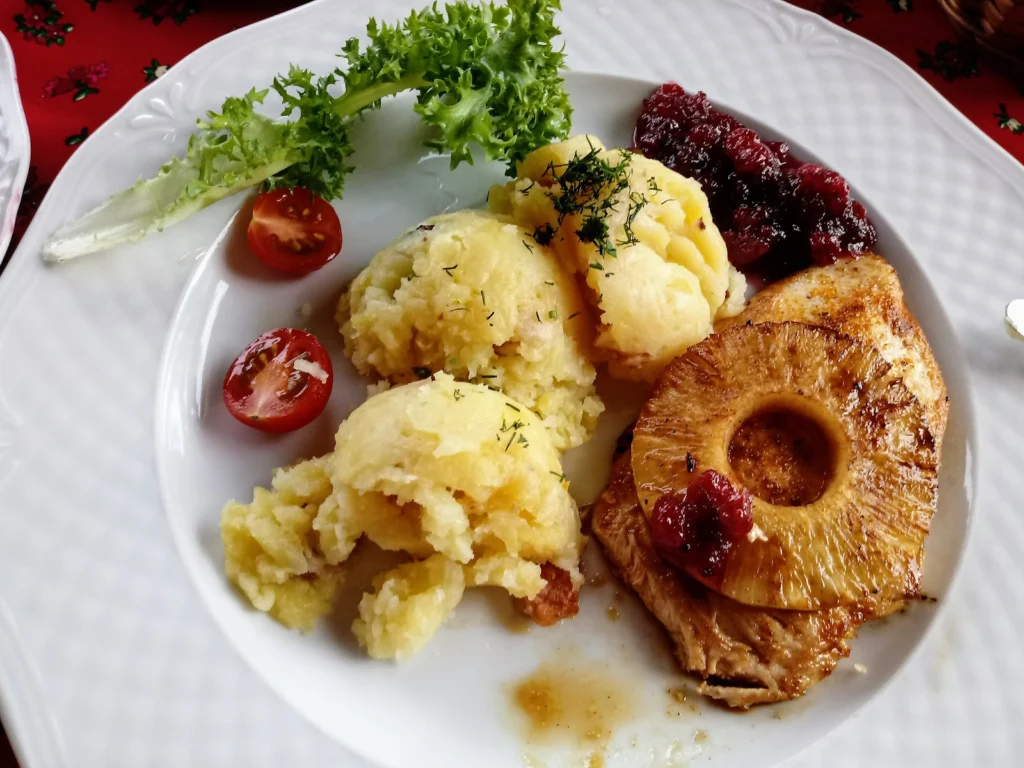 Karczma MYŚLIWSKA Dwór ŚLEBÓDY — zdjęcie 2