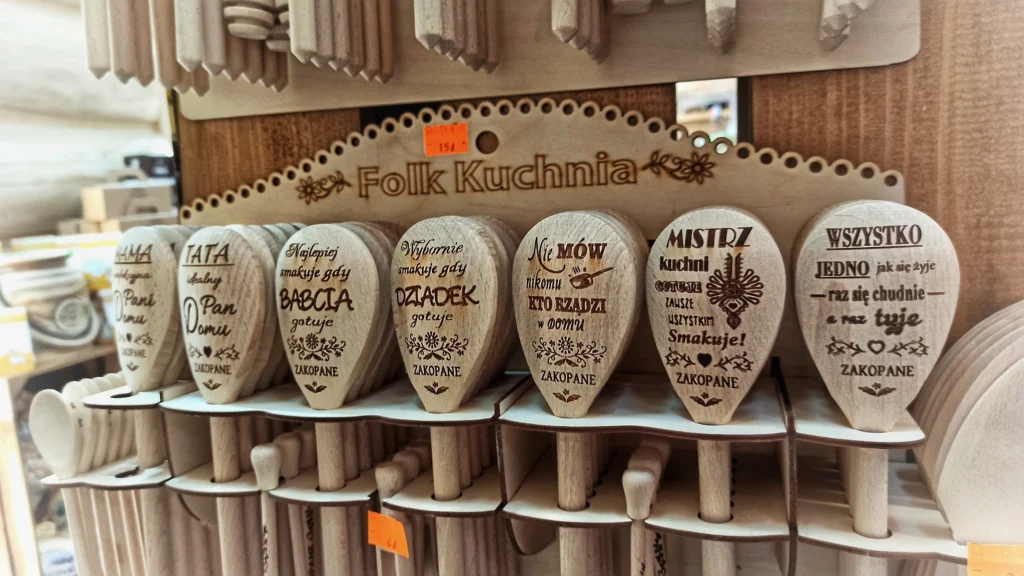 Gofry bąbelkowe, lody, krówki – Restauracja w Zakopanem