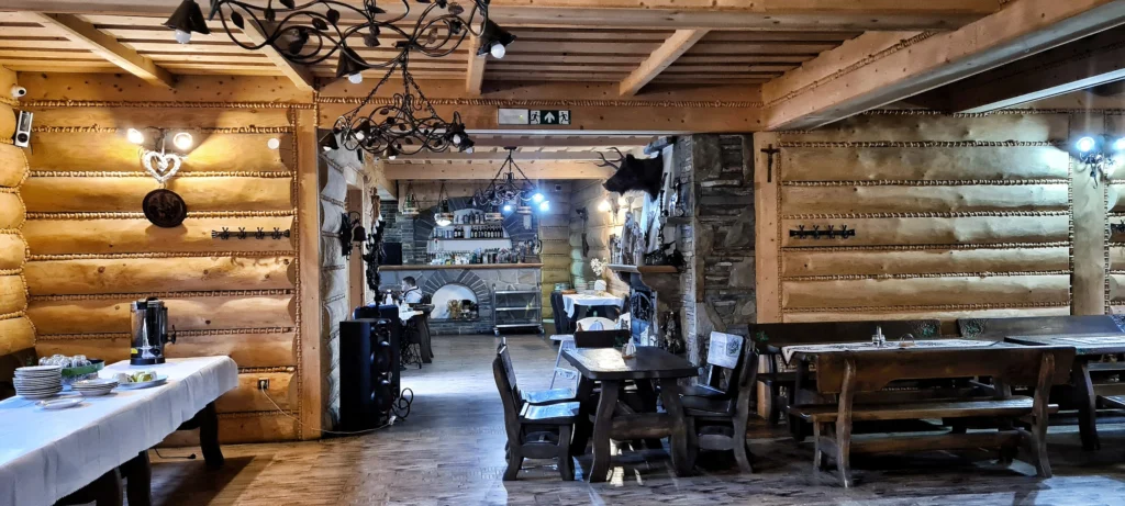 Karczma Jędruś – Karczma regionalna w Bukowinie Tatrzańskiej