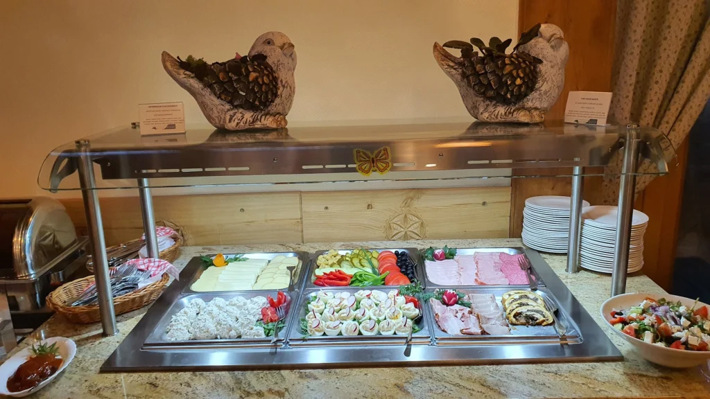 Restauracja w Ośrodku Wczasowym Marymont – Restauracja w Kościelisku
