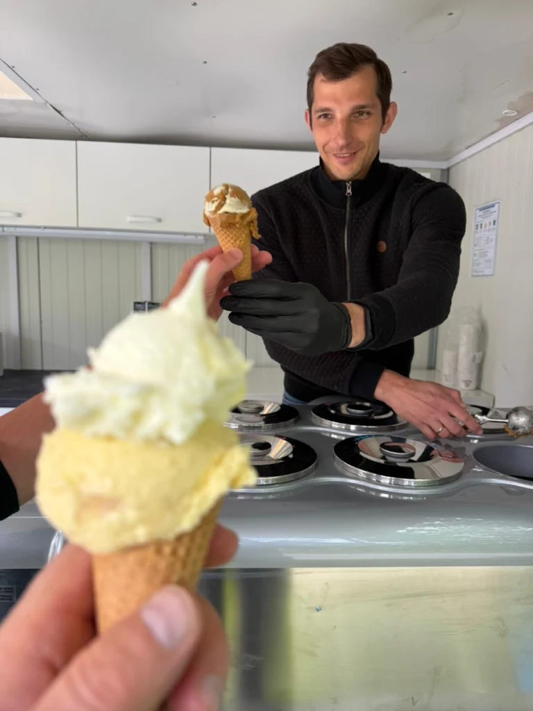 Lody Naturalne Krasne Smaki – food truck — zdjęcie 5