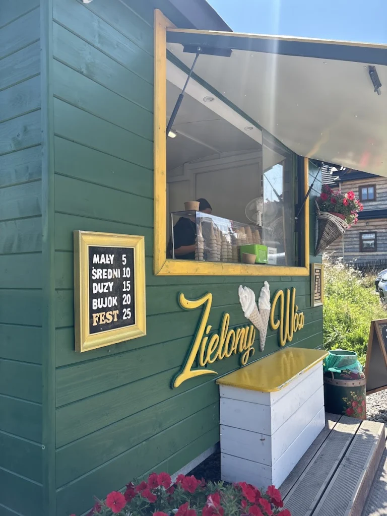 Lody Tradycyjnie Zielony Wóz Murzasichle – Restauracja w Murzasichlu